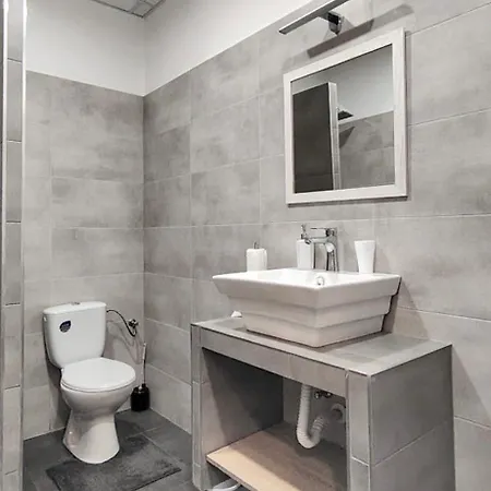 Senorita2 Maganszallas * Miskolc