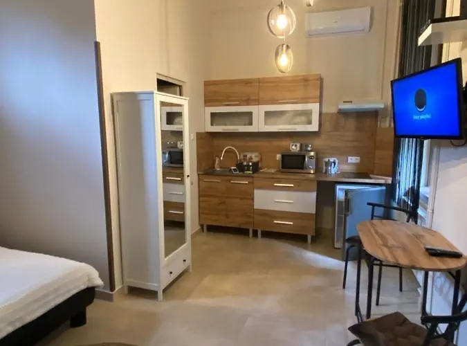 Senorita2 Maganszallas Miskolc