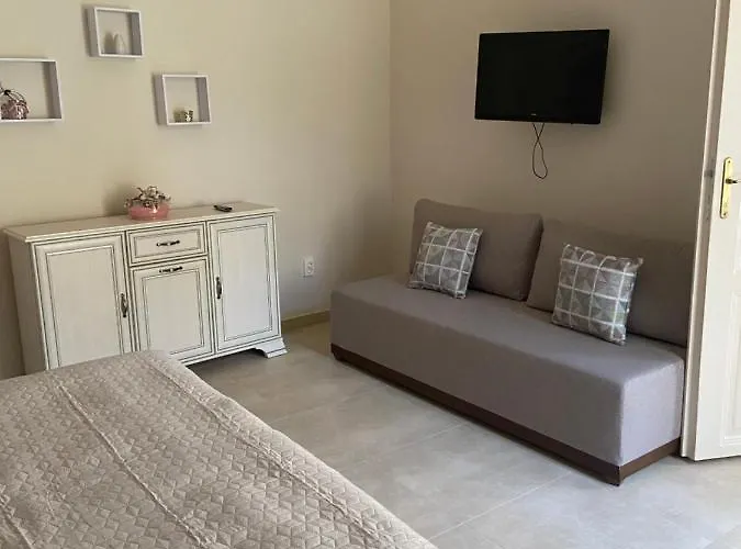 Senorita2 Maganszallas Lägenhet